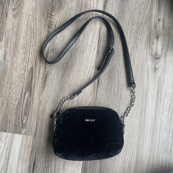 Nine West Handbags - Nine West Black Quilted Velvet Crossbody Bag Silver Chain Strap Camera Bag